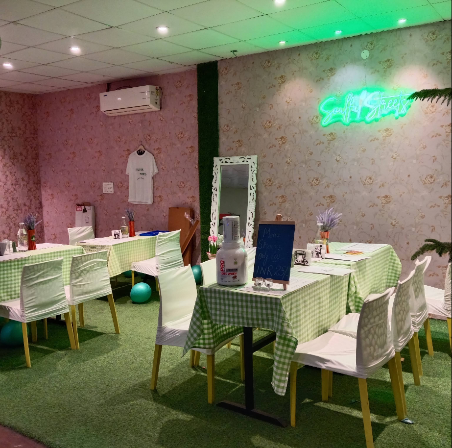 Soulful Streets dining room